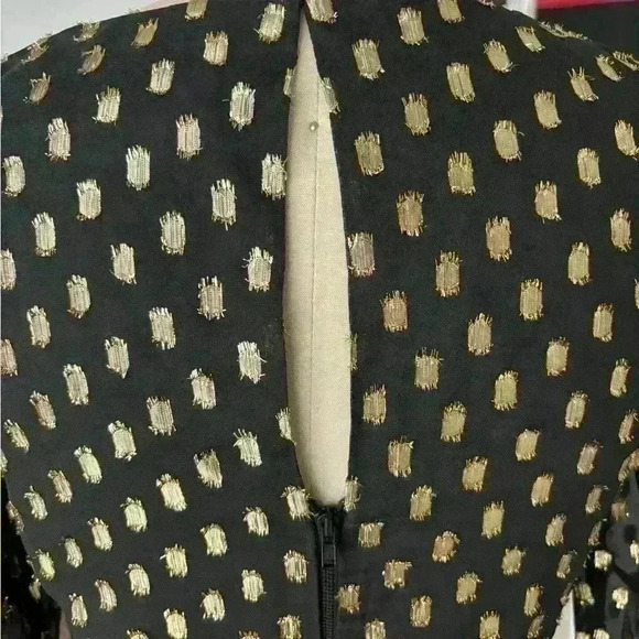 Self-Portrait Asymmetrical  Hem Blouse, Size 4 - Picture 7 of 9